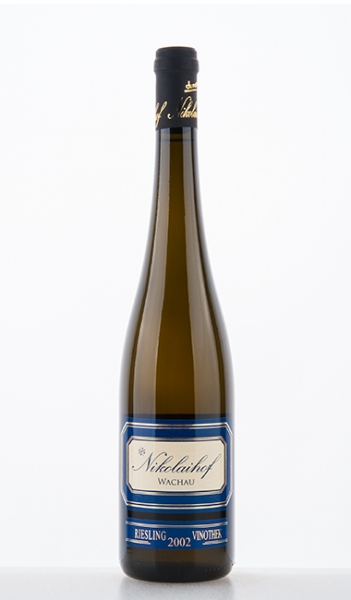 Nikolaihof Vinothek, Riesling trocken (Gefüllt in 2018), 2002, 750ml, Bio, Demeter